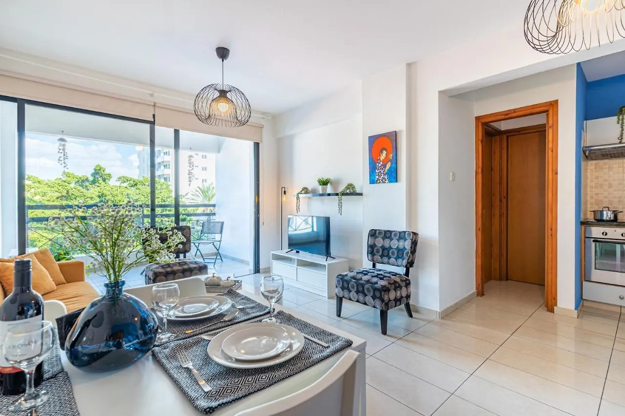 Odin 1-Bedroom Apartment In لارنكا 0*,  قبرص