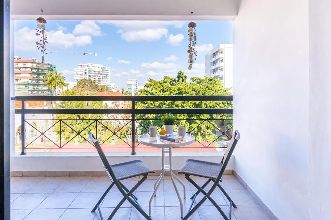Odin 1-Bedroom Apartment In لارنكا قبرص